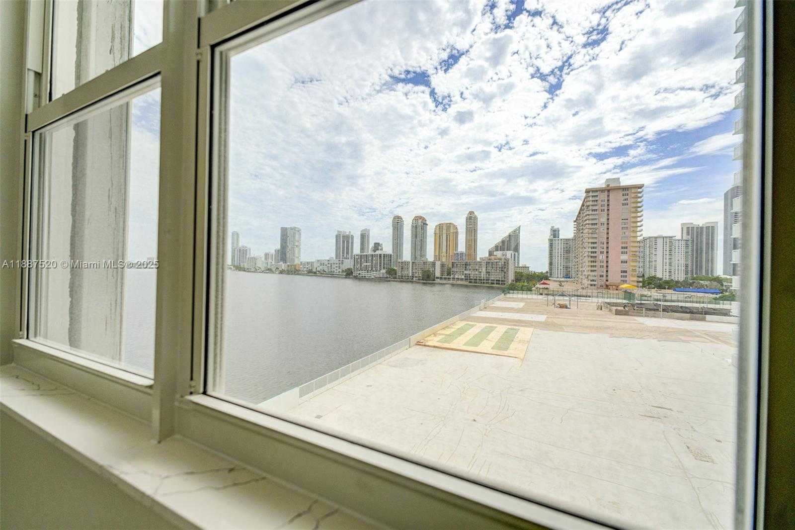 Small Image of 301 174TH ST #618, Sunny Isles Beach Number 24