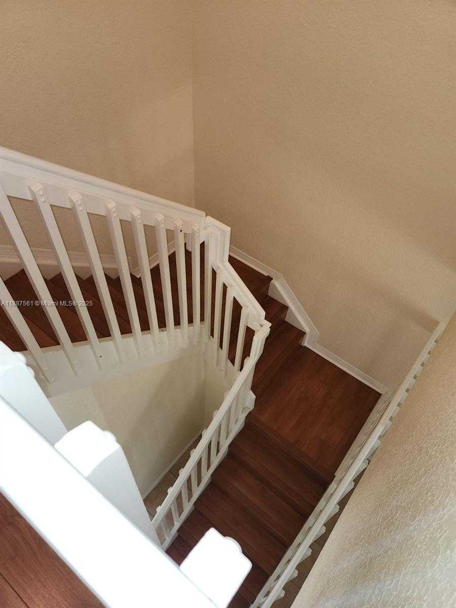 Small Image of 9166 NORTH WEST 40TH PL, Sunrise Number 21