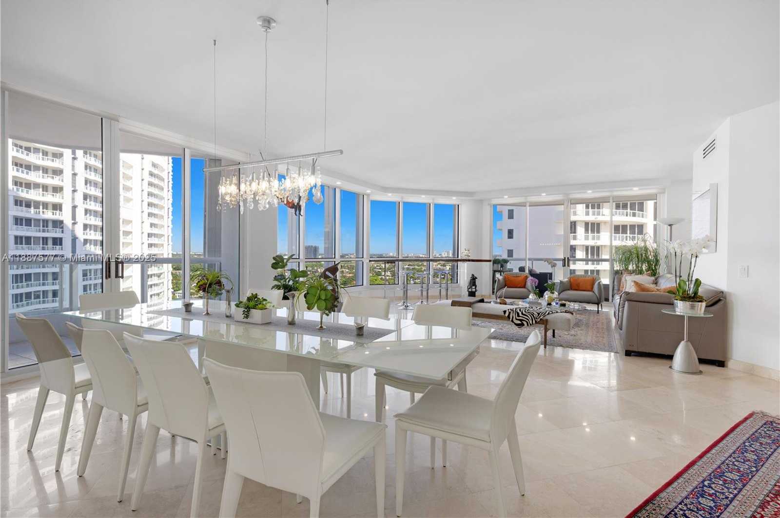 Small Image of 21150 POINT PL #1905, Aventura Number 5