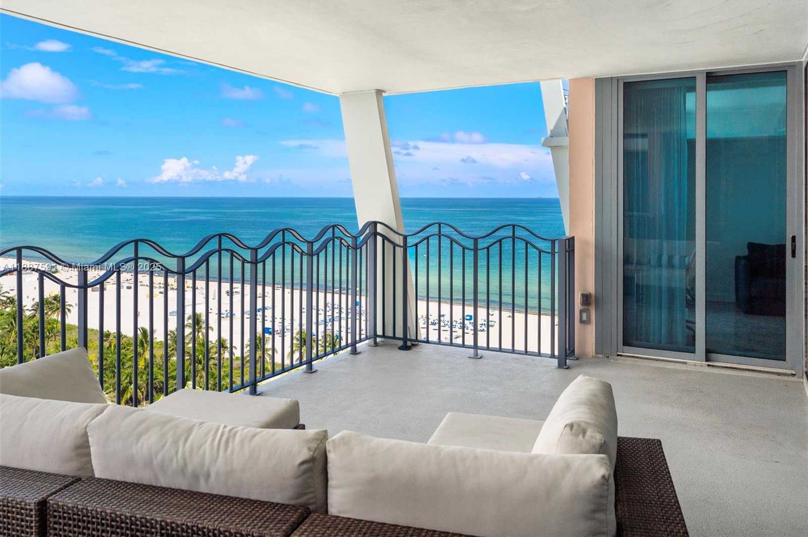 Small Image of 1500 OCEAN DR #UPH-5, Miami Beach Number 18
