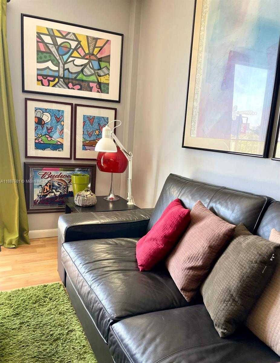 Small Image of 899 WEST AVE #5C, Miami Beach Number 13