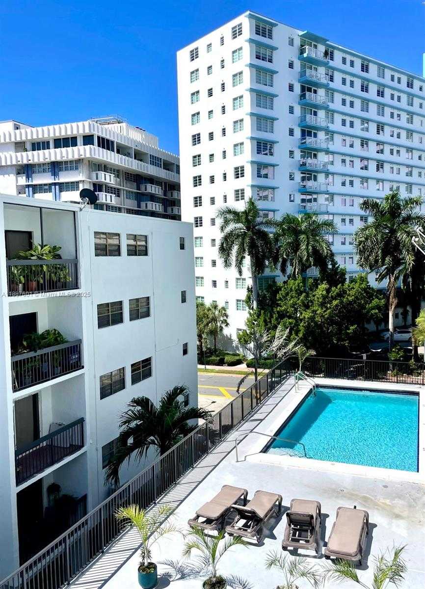 Small Image of 899 WEST AVE #5C, Miami Beach Number 7