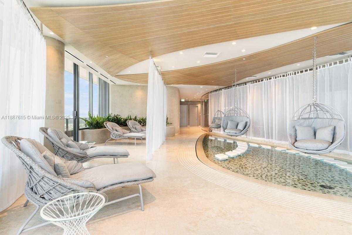 Small Image of 1000 BRICKELL PLZ #4315, Miami Number 42