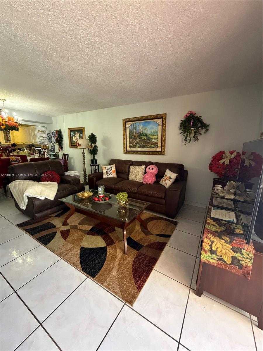 Small Image of 1810 WEST 56TH ST #3121, Hialeah Number 4