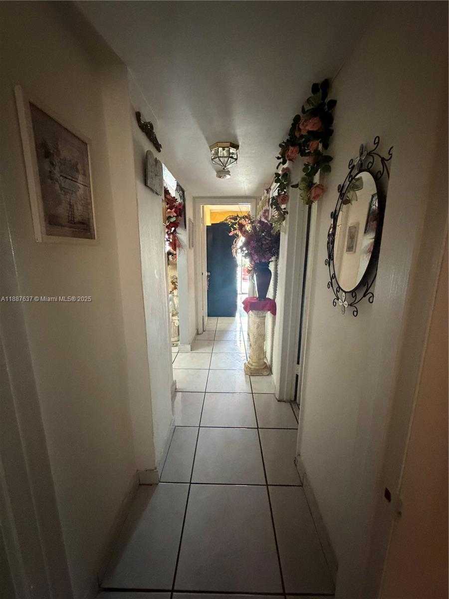 Small Image of 1810 WEST 56TH ST #3121, Hialeah Number 9