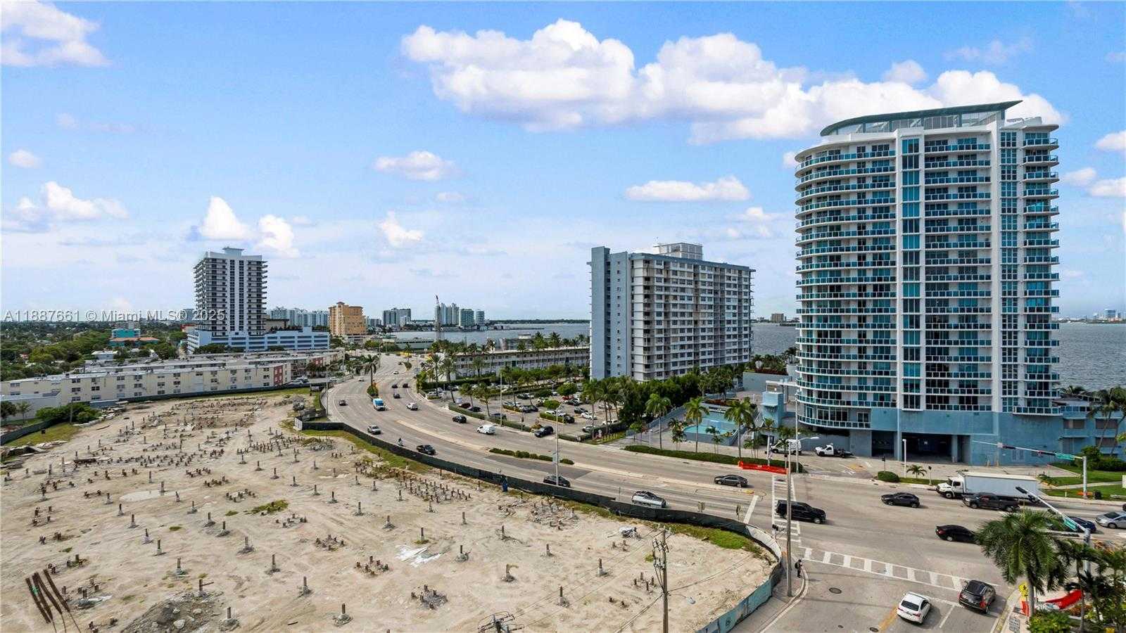 Small Image of 7601 EAST TREASURE DR #1011, North Bay Village Number 10