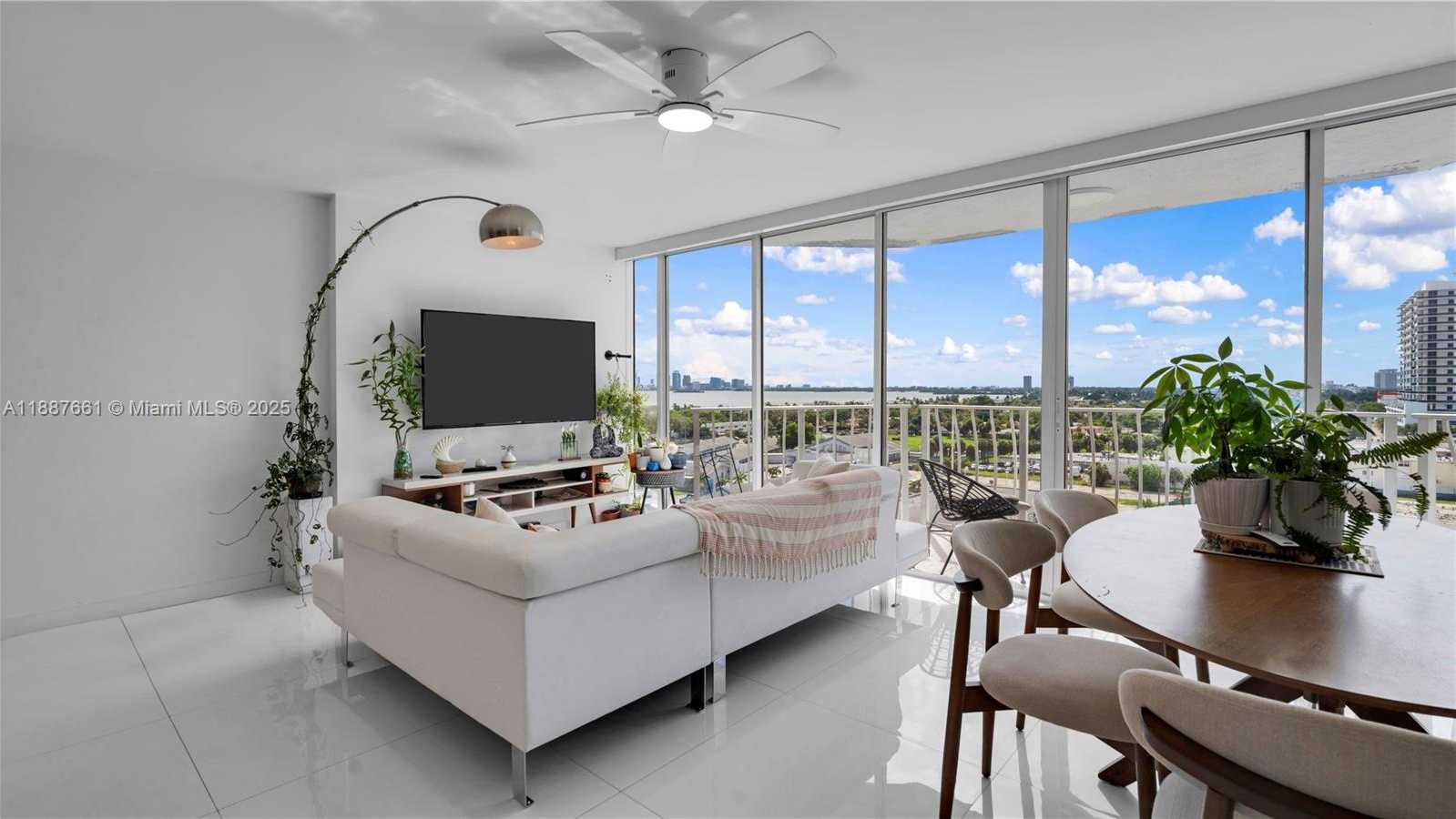 Small Image of 7601 EAST TREASURE DR #1011, North Bay Village Number 16