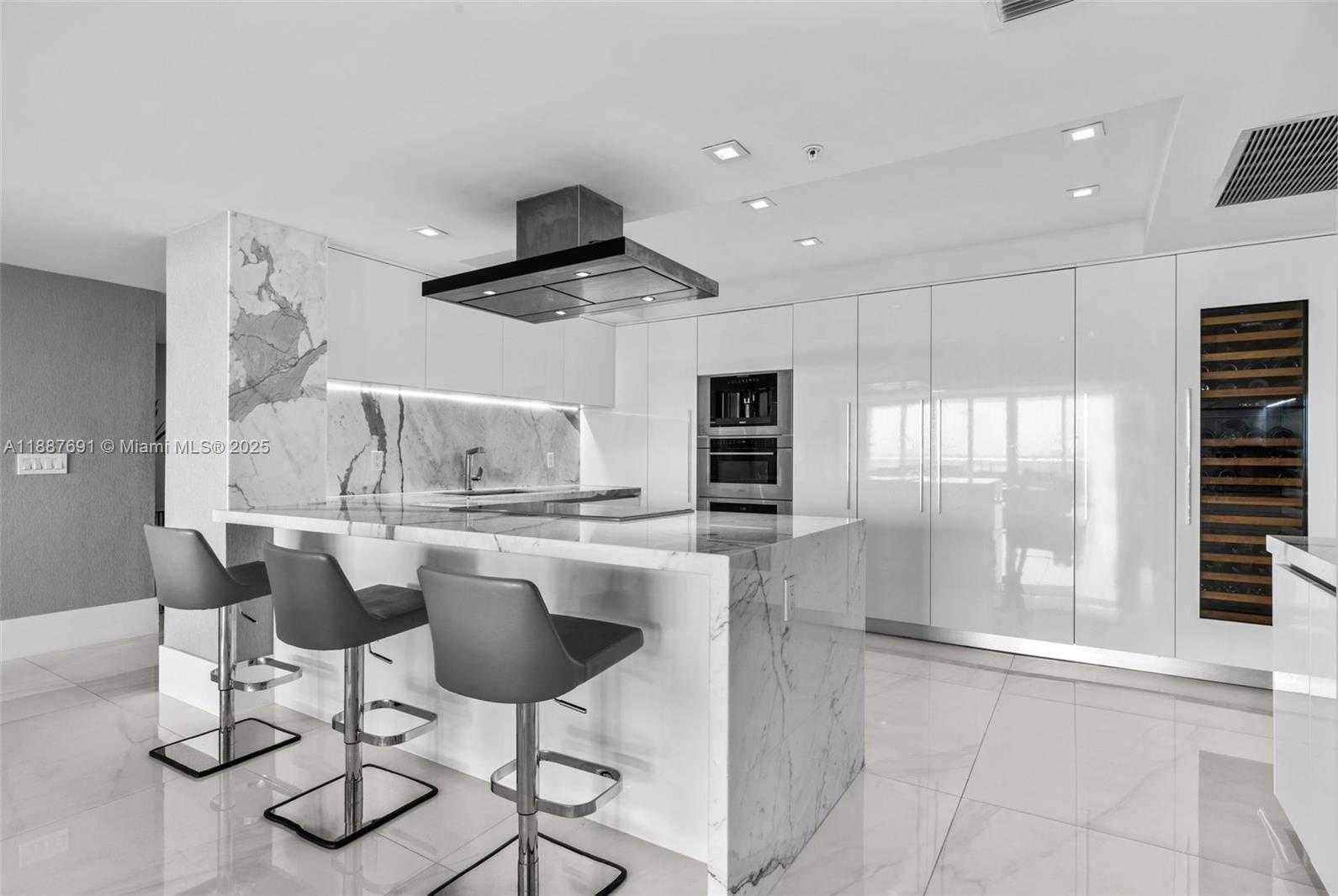 Small Image of 330 SUNNY ISLES BLVD #5-2204, Sunny Isles Beach Number 12