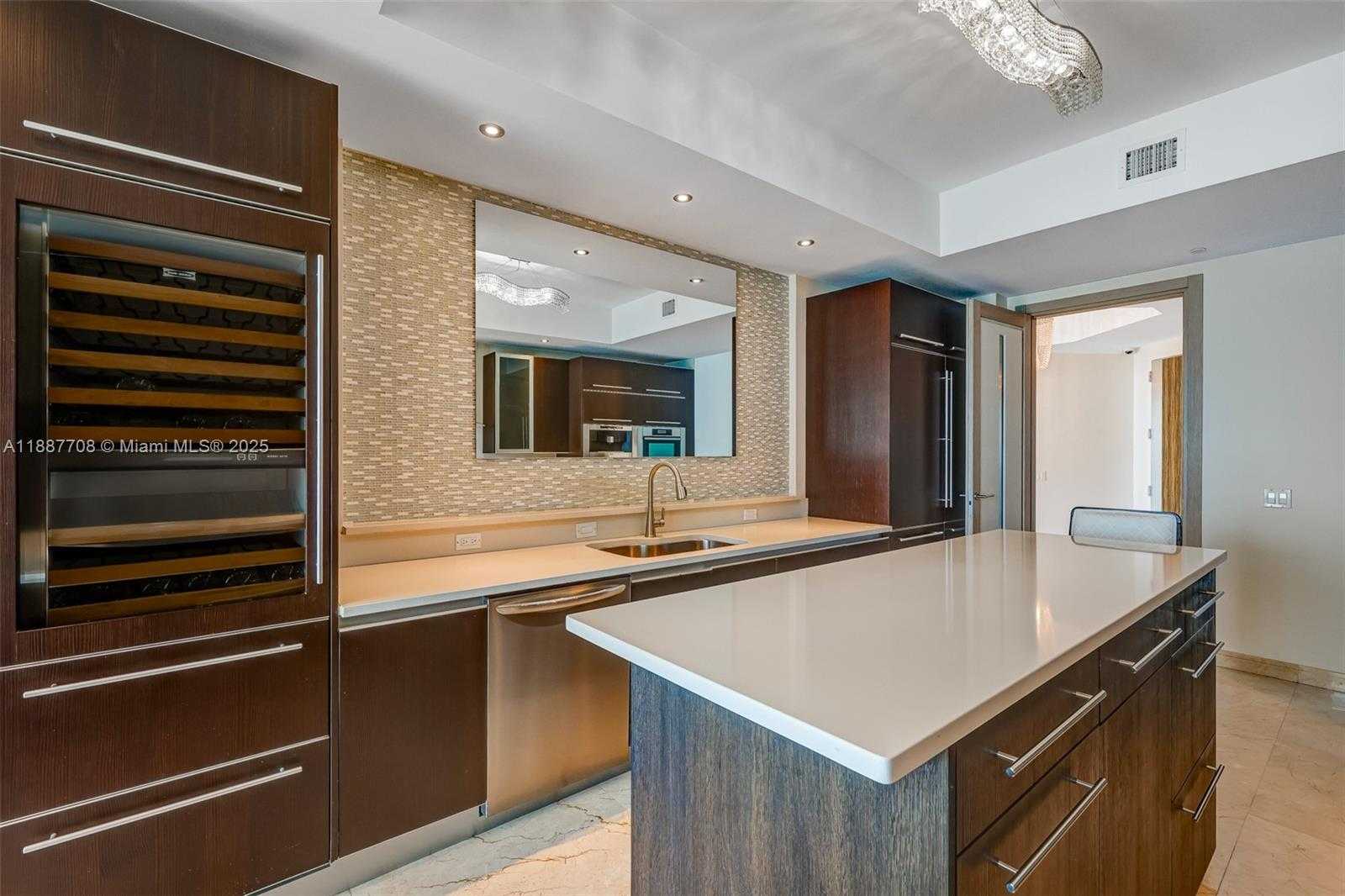 Small Image of 2711 SOUTH OCEAN DR #3705, Hollywood Number 17