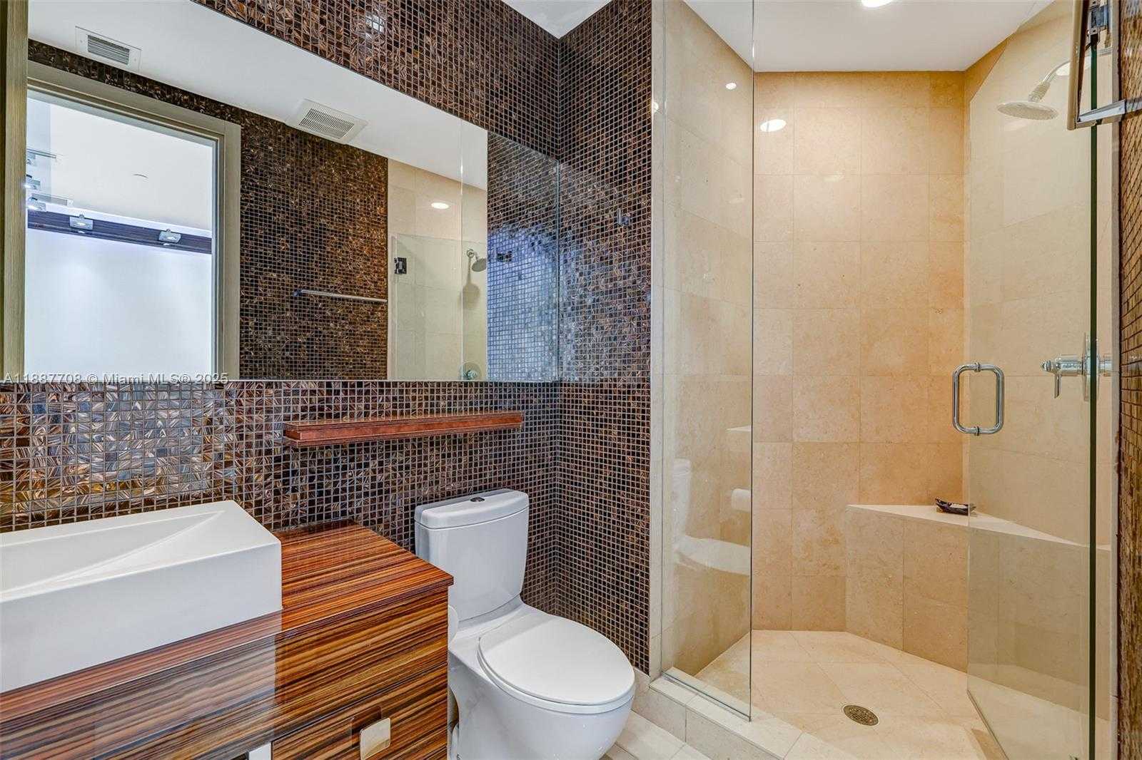 Small Image of 2711 SOUTH OCEAN DR #3705, Hollywood Number 23