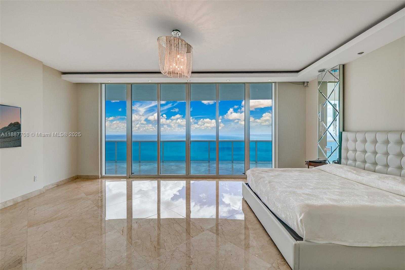 Small Image of 2711 SOUTH OCEAN DR #3705, Hollywood Number 24