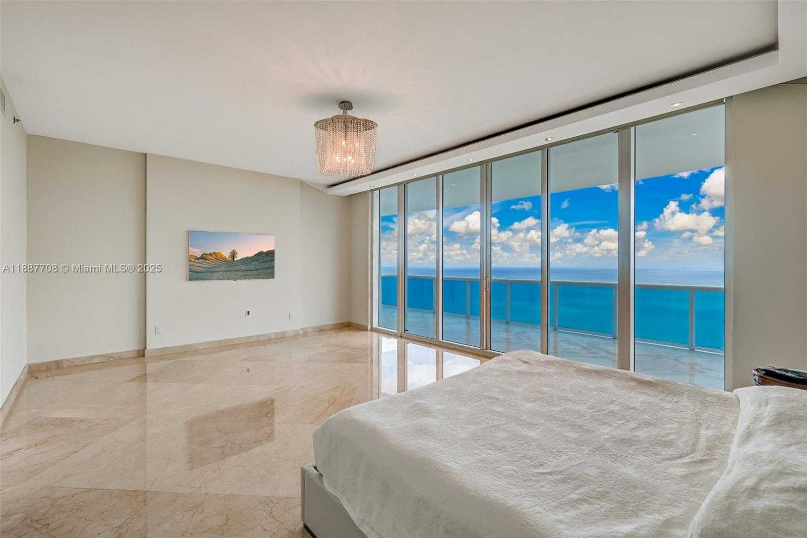 Small Image of 2711 SOUTH OCEAN DR #3705, Hollywood Number 26