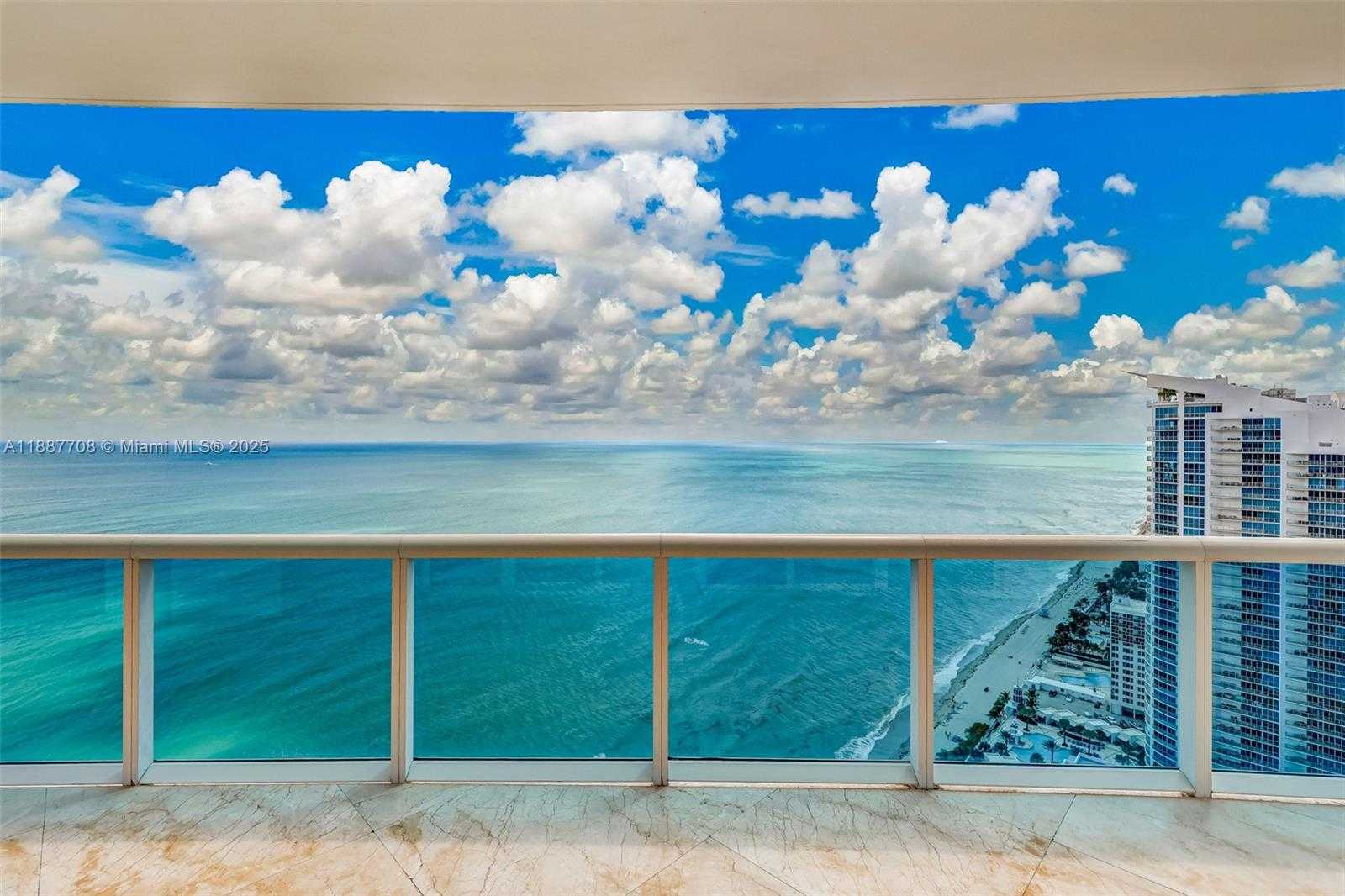 Small Image of 2711 SOUTH OCEAN DR #3705, Hollywood Number 29