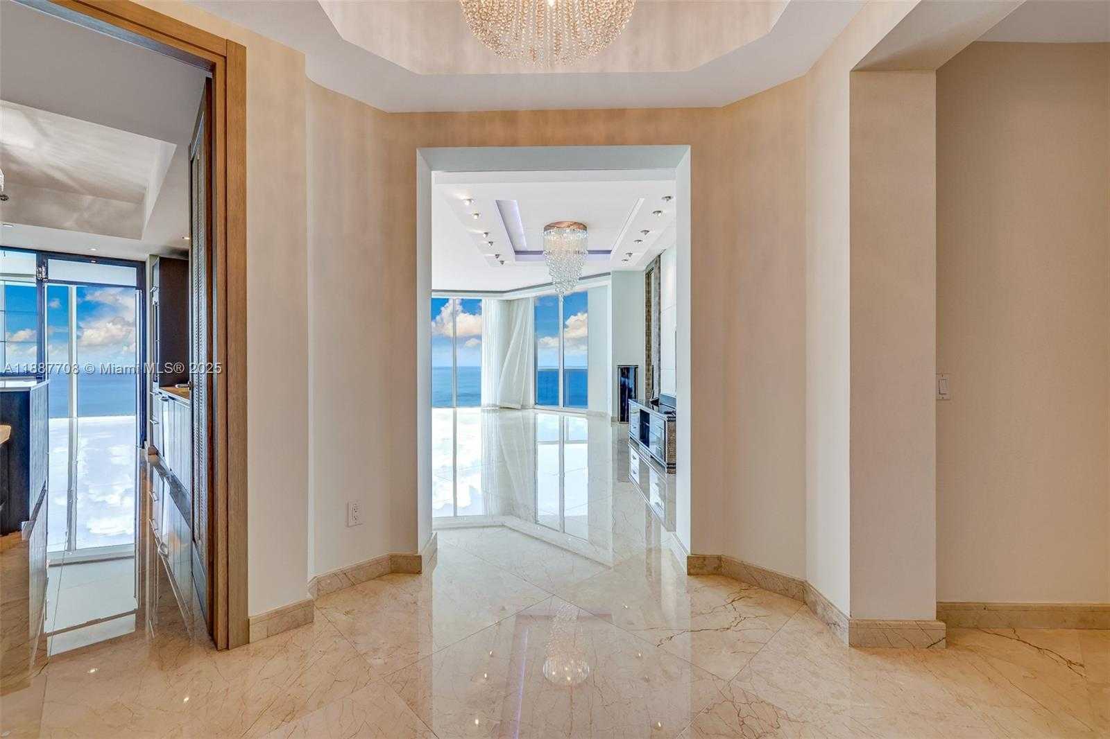 Small Image of 2711 SOUTH OCEAN DR #3705, Hollywood Number 4