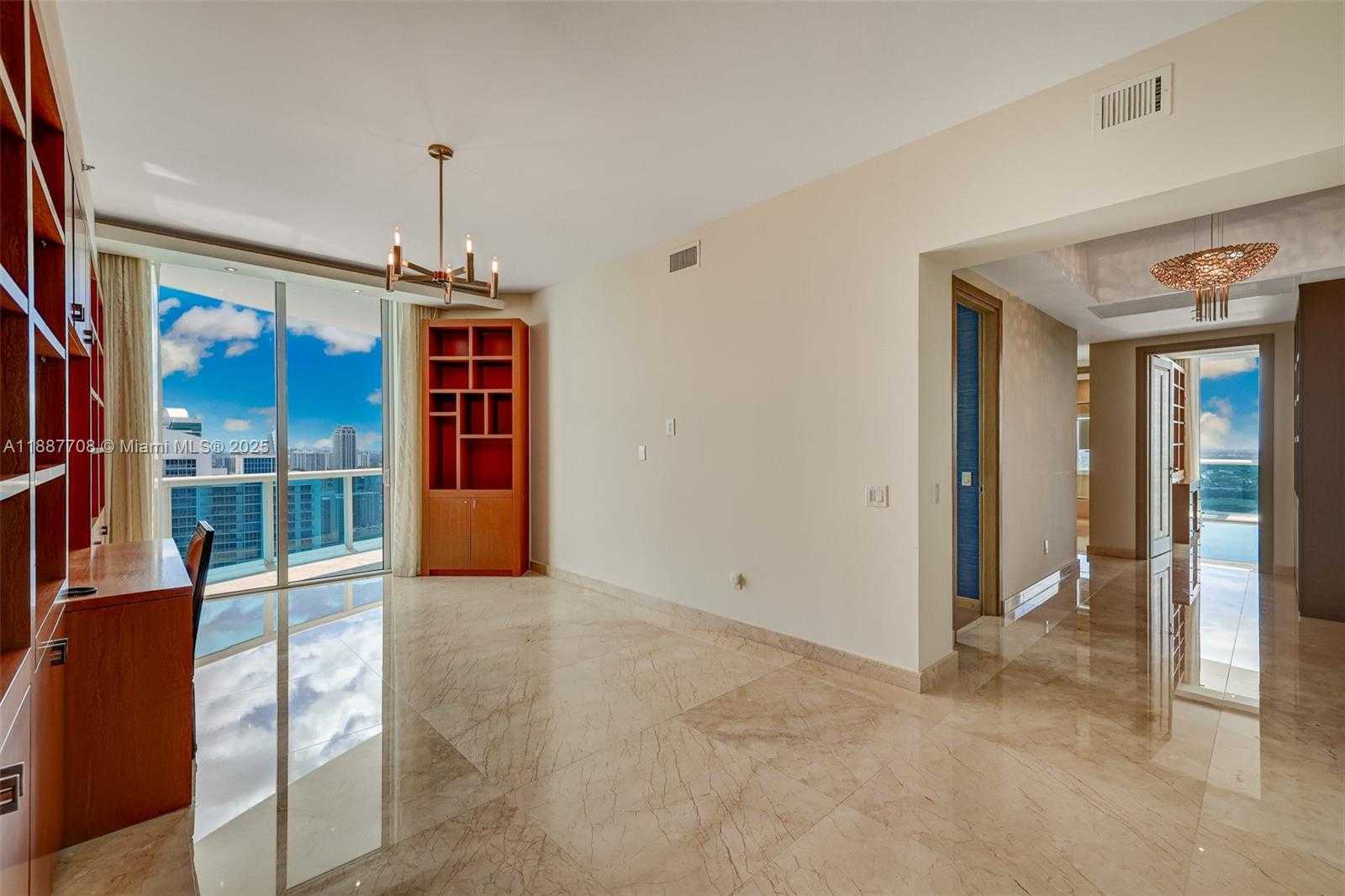 Small Image of 2711 SOUTH OCEAN DR #3705, Hollywood Number 41