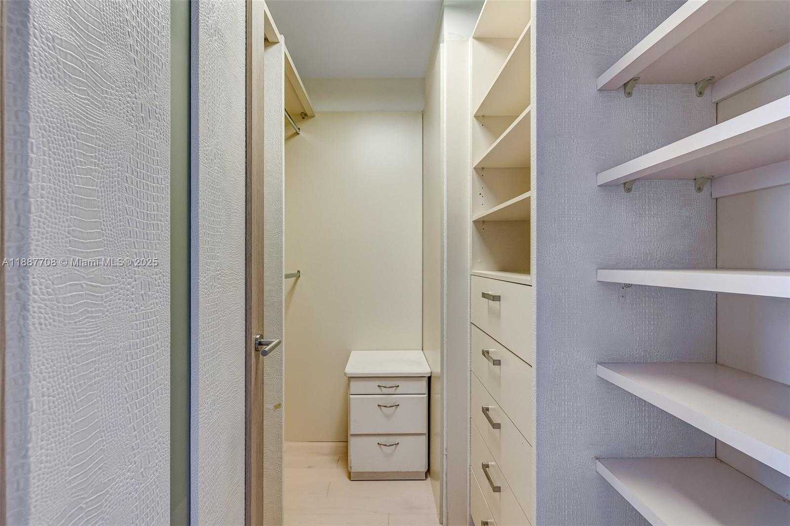 Small Image of 2711 SOUTH OCEAN DR #3705, Hollywood Number 53