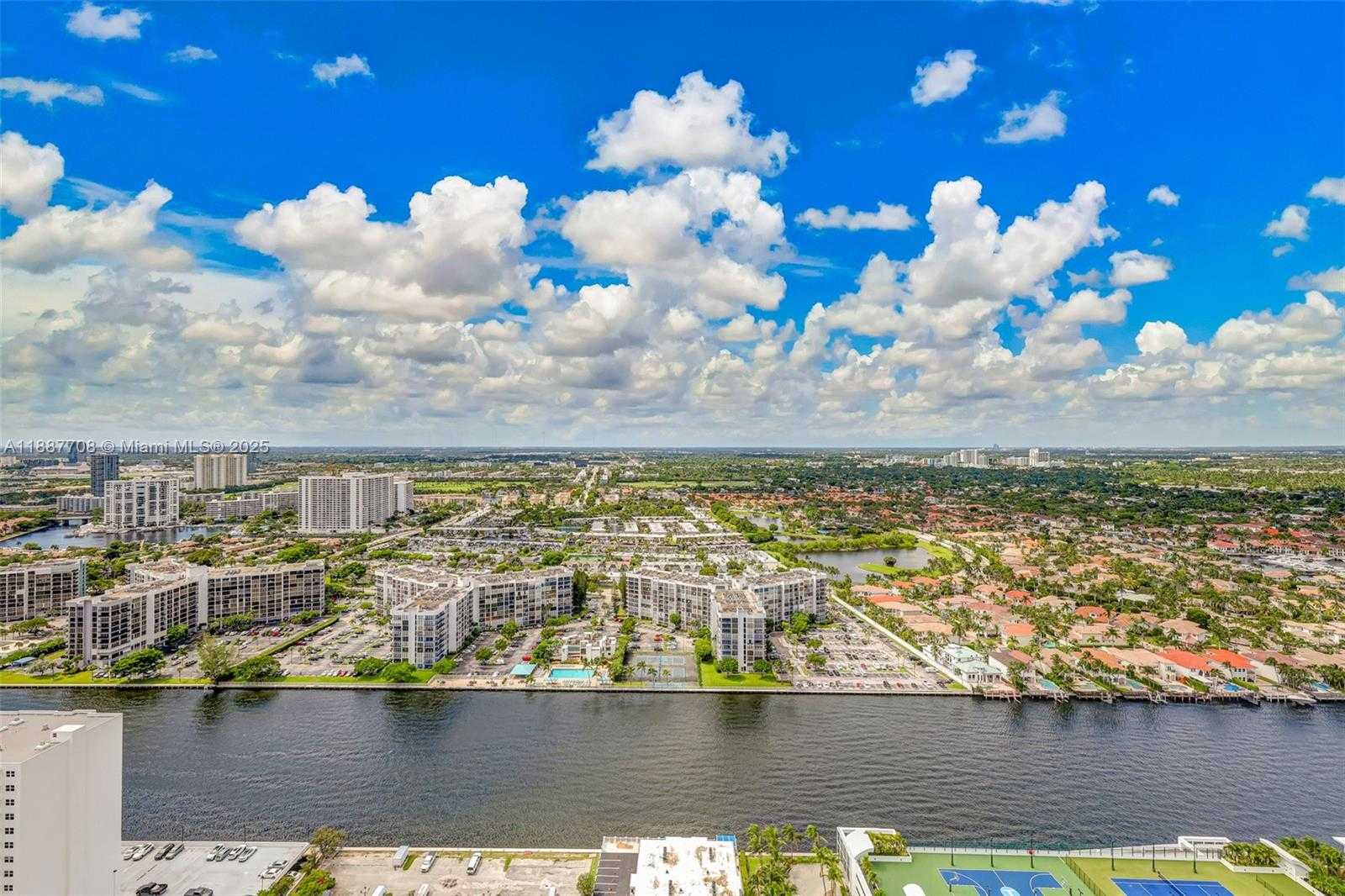 Small Image of 2711 SOUTH OCEAN DR #3705, Hollywood Number 59