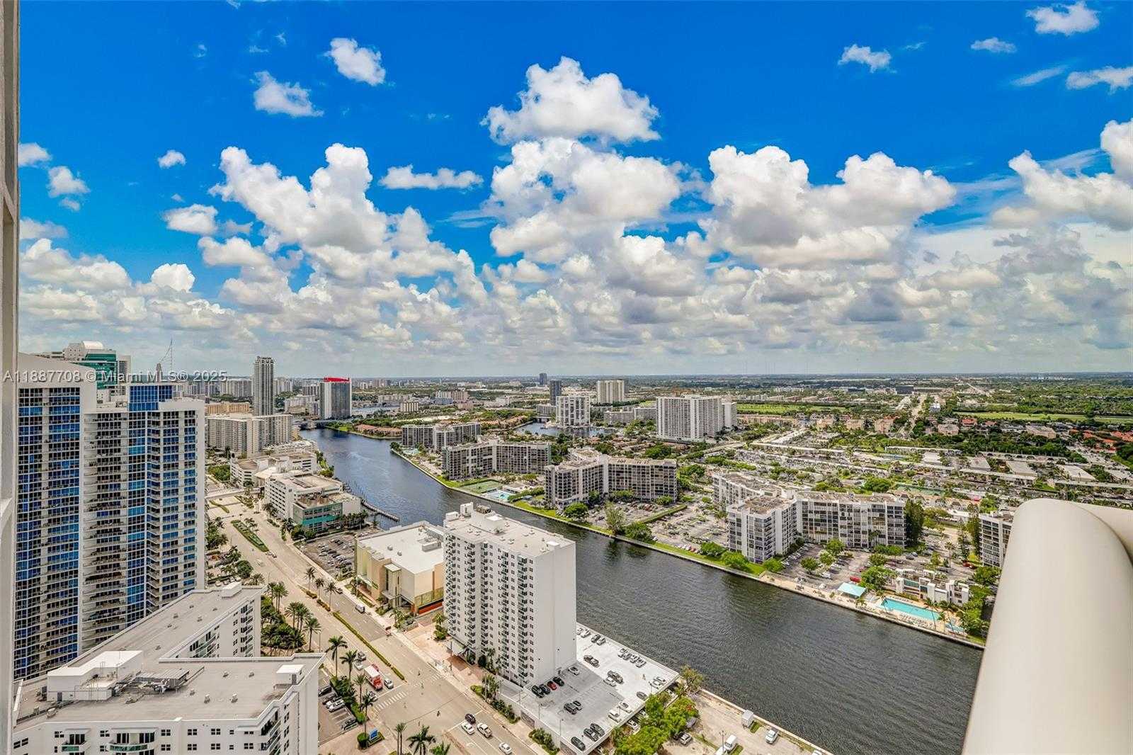 Small Image of 2711 SOUTH OCEAN DR #3705, Hollywood Number 61