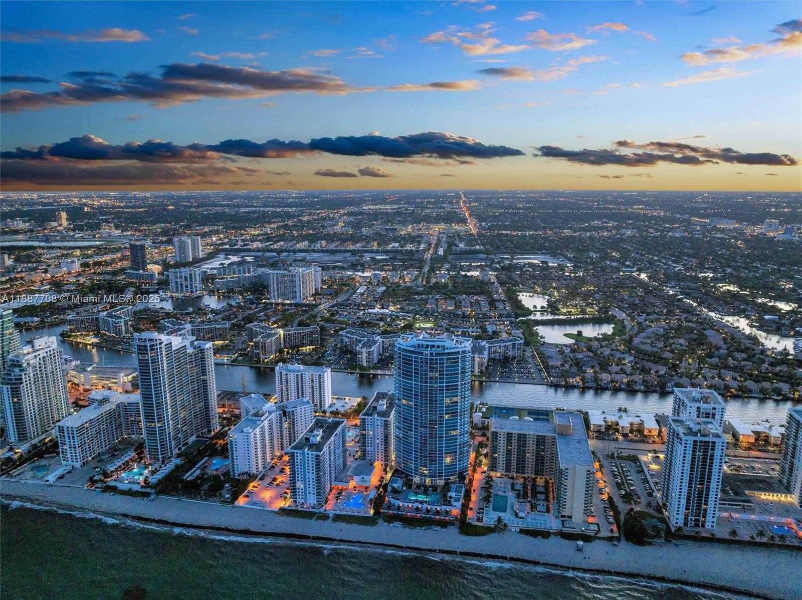 Small Image of 2711 SOUTH OCEAN DR #3705, Hollywood Number 95