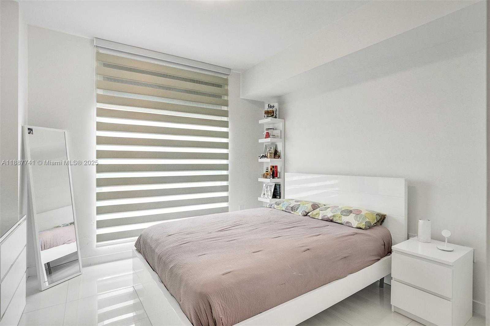 Small Image of 7825 NORTH WEST 107TH AVE #604, Doral Number 11