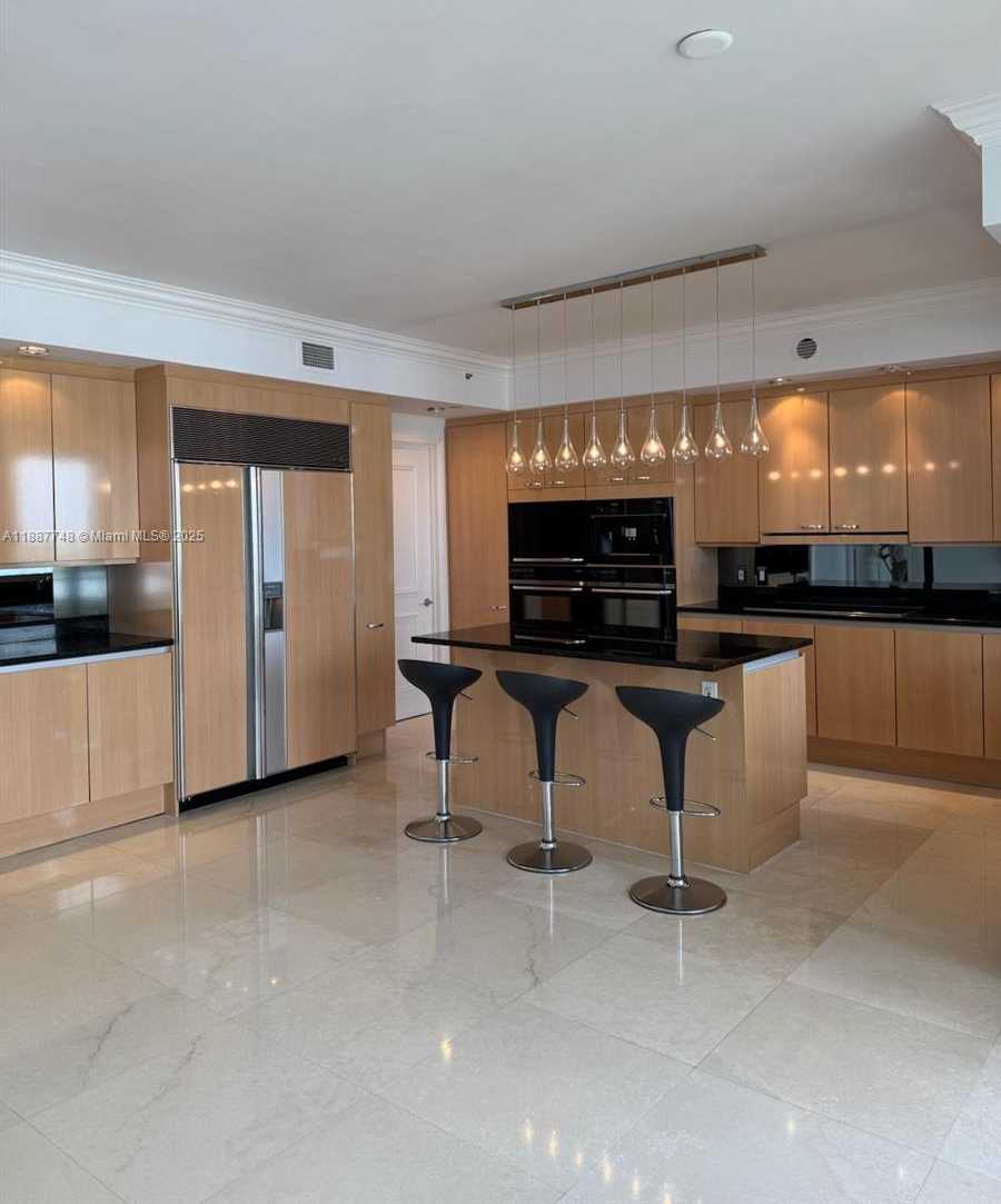 Small Image of 791 CRANDON BLVD #1506, Key Biscayne Number 10