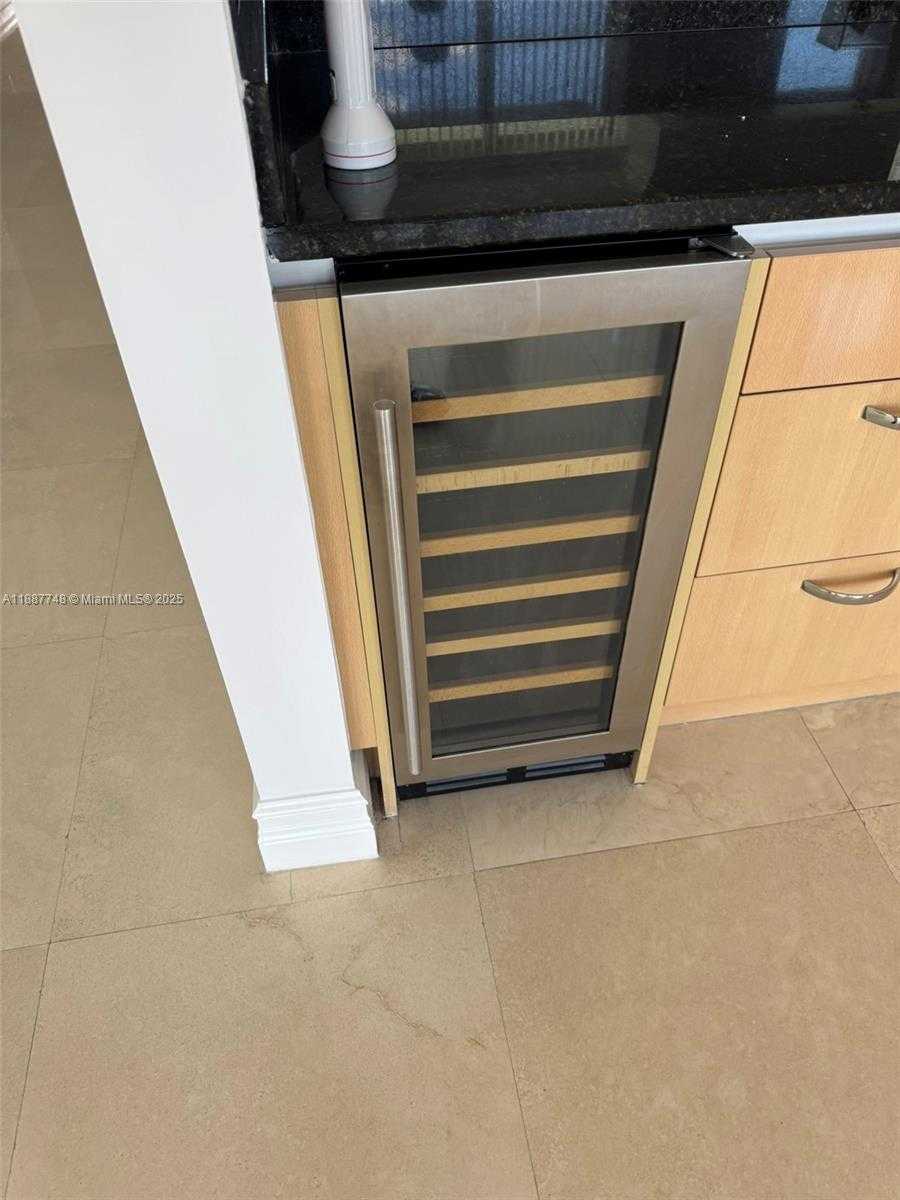 Small Image of 791 CRANDON BLVD #1506, Key Biscayne Number 13