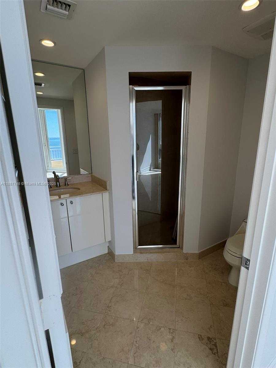 Small Image of 791 CRANDON BLVD #1506, Key Biscayne Number 18