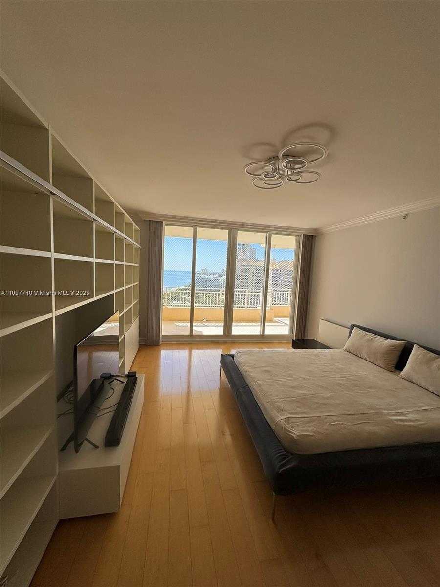 Small Image of 791 CRANDON BLVD #1506, Key Biscayne Number 20