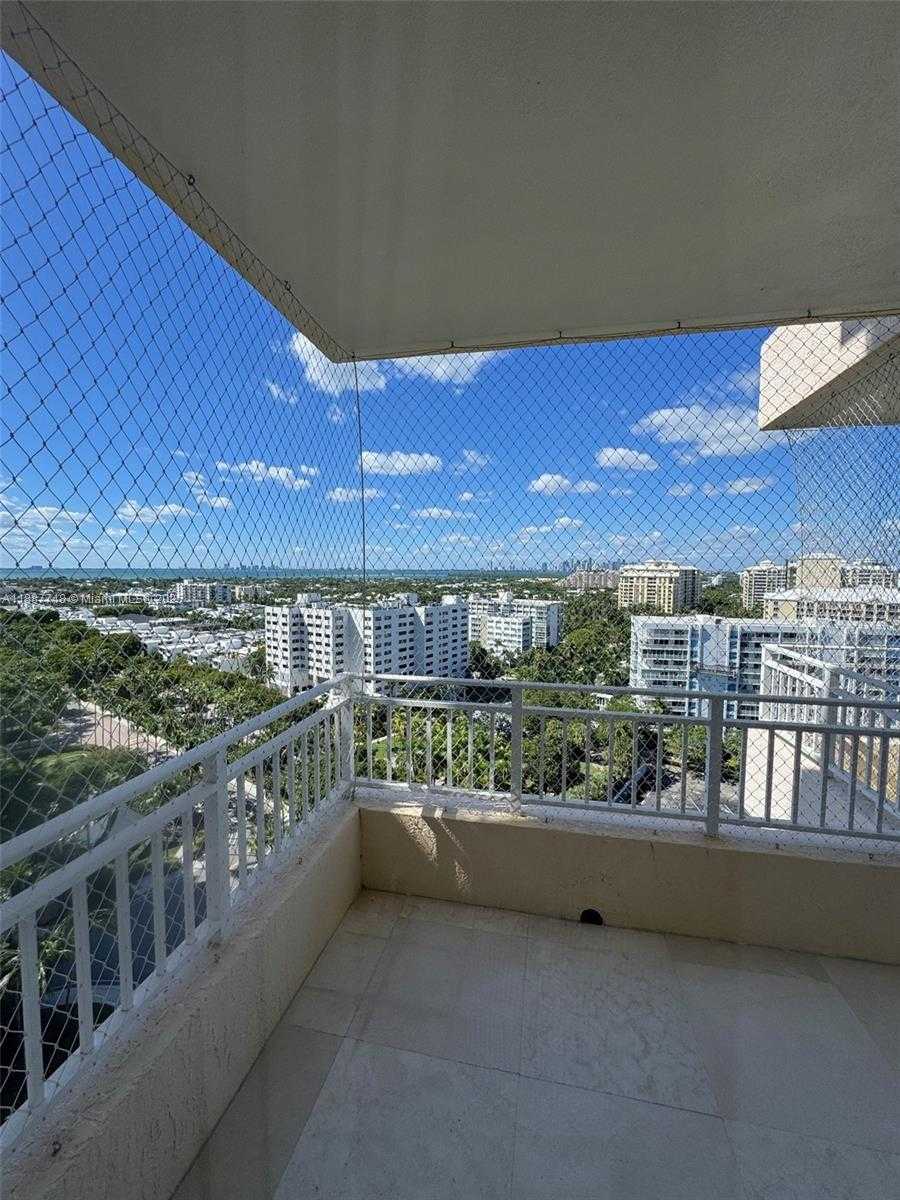 Small Image of 791 CRANDON BLVD #1506, Key Biscayne Number 3