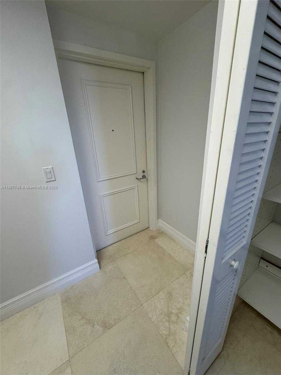 Small Image of 791 CRANDON BLVD #1506, Key Biscayne Number 47