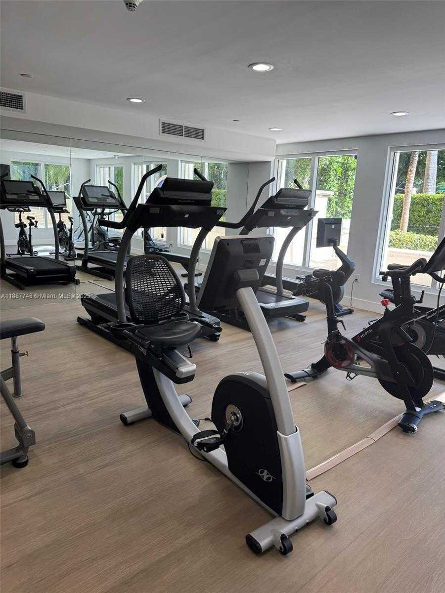 Small Image of 791 CRANDON BLVD #1506, Key Biscayne Number 49