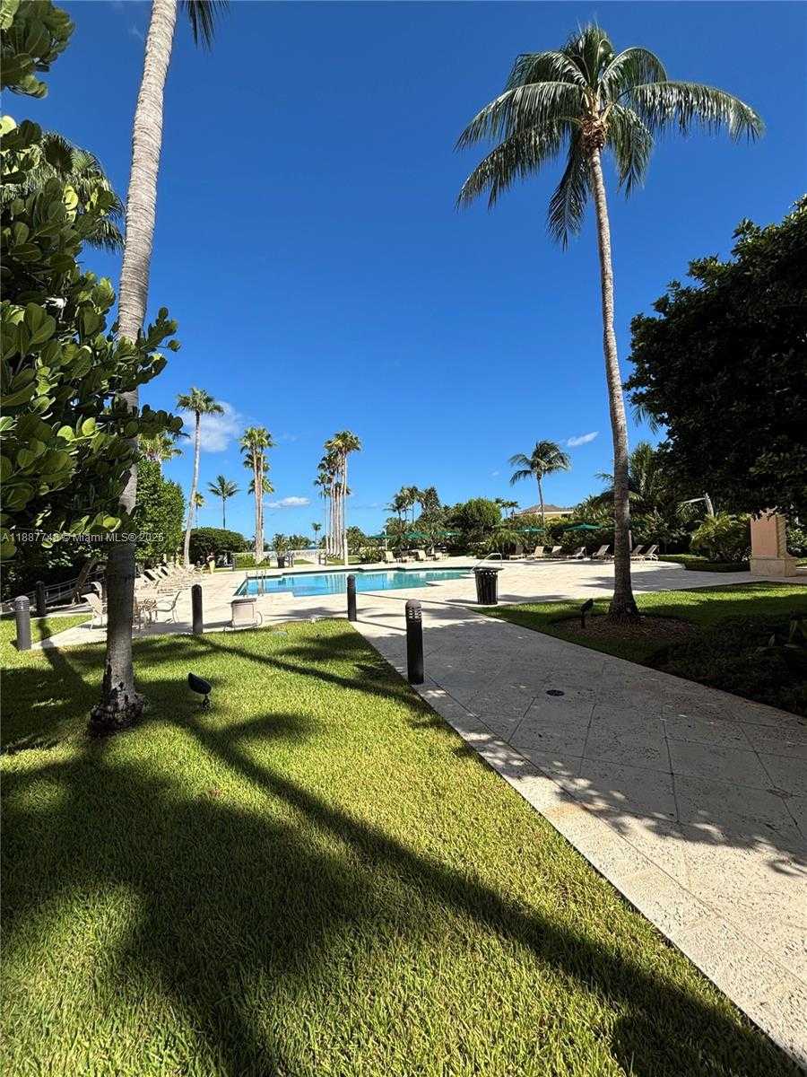 Small Image of 791 CRANDON BLVD #1506, Key Biscayne Number 58