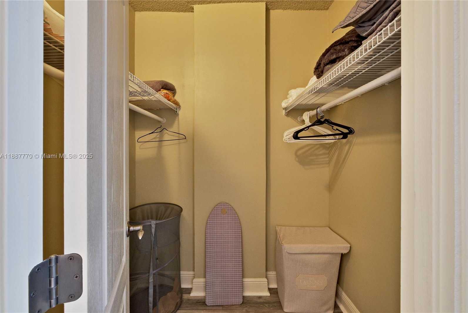 Small Image of 19370 COLLINS AVE #919, Sunny Isles Beach Number 18