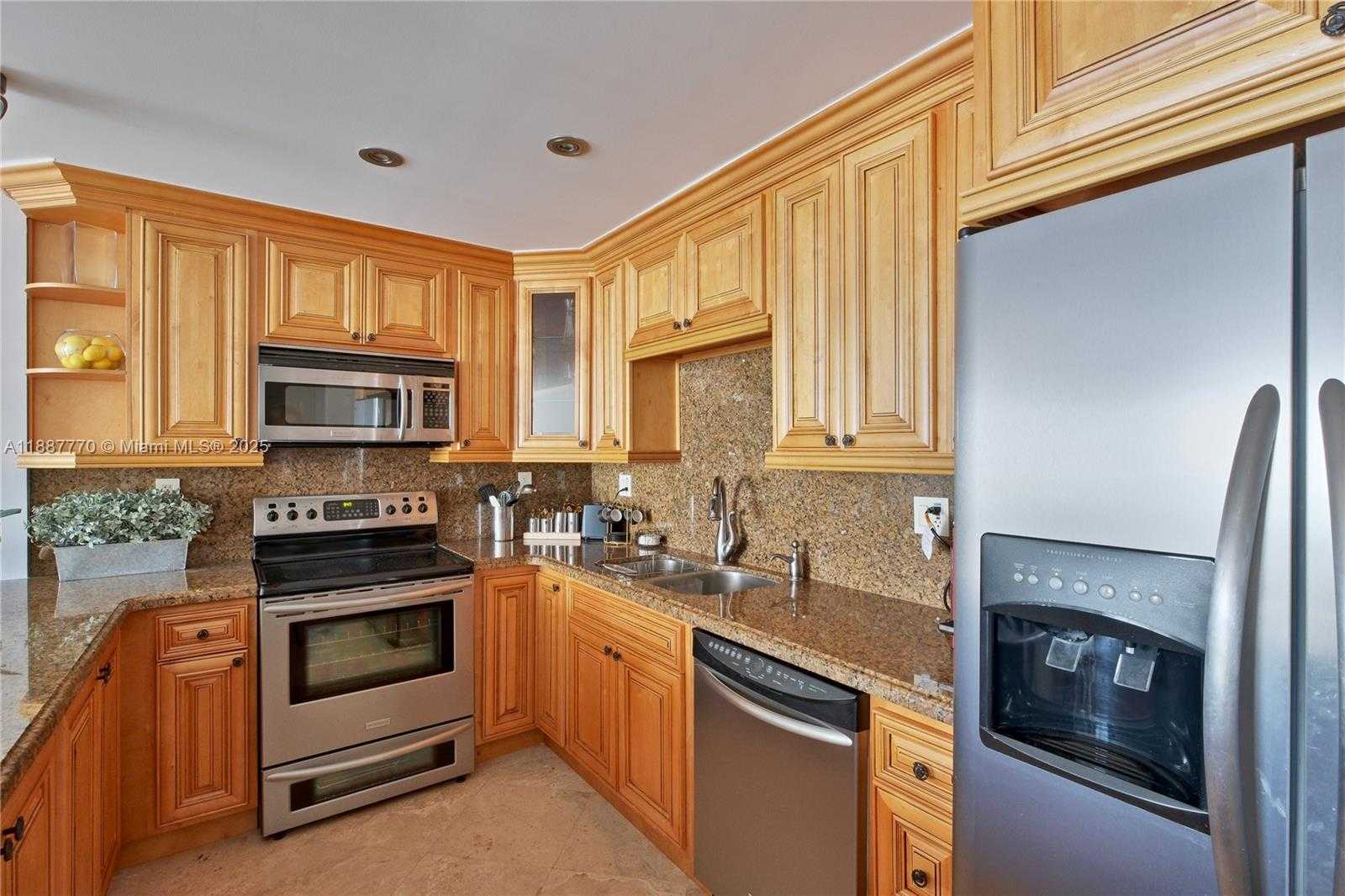 Small Image of 19370 COLLINS AVE #919, Sunny Isles Beach Number 9