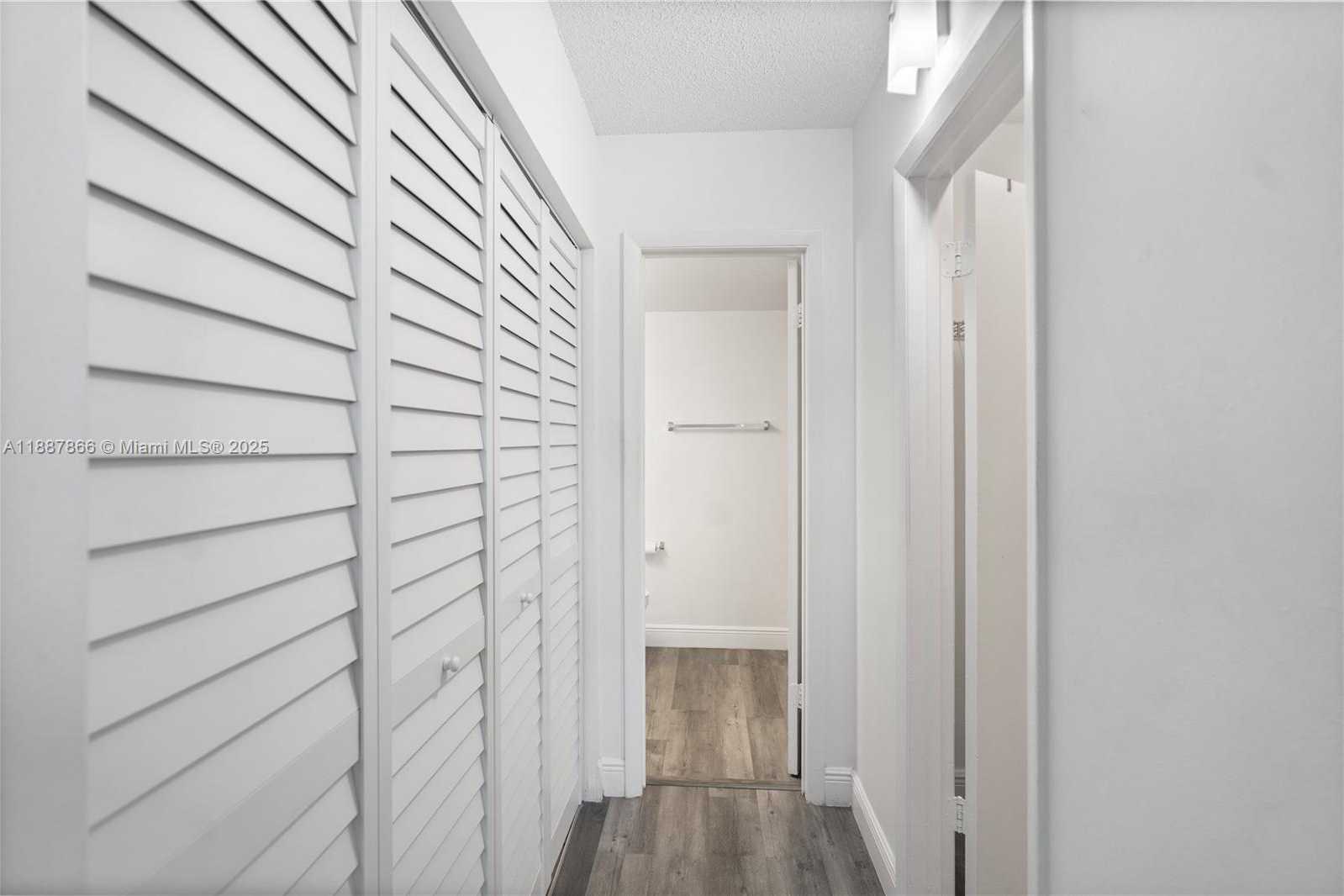 Small Image of 2701 RIVERSIDE DR #413-B, Coral Springs Number 11