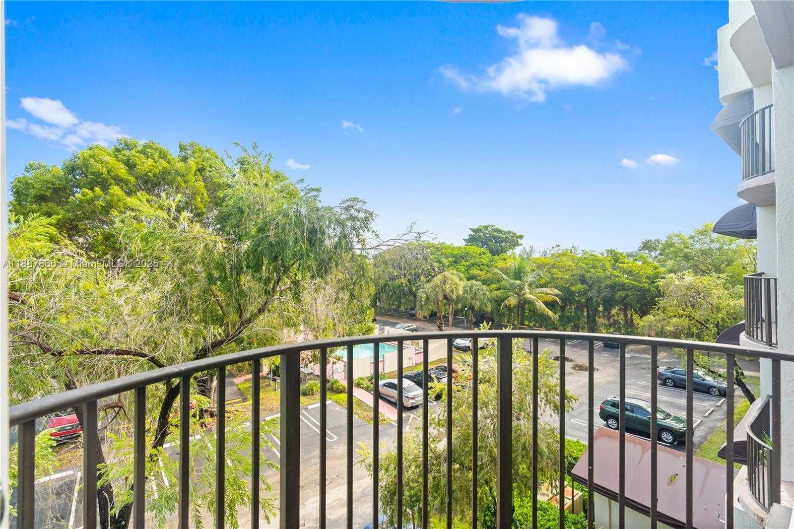 Small Image of 2701 RIVERSIDE DR #413-B, Coral Springs Number 15