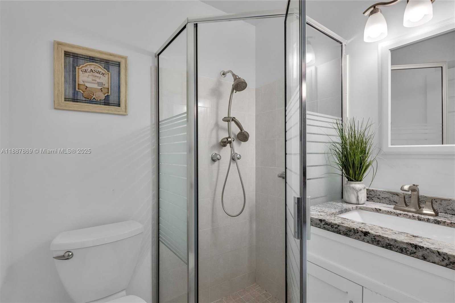 Small Image of 8809 BELLE AIRE DR #8809, Boca Raton Number 20