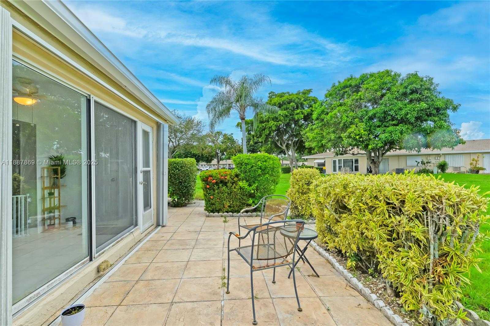 Small Image of 8809 BELLE AIRE DR #8809, Boca Raton Number 22