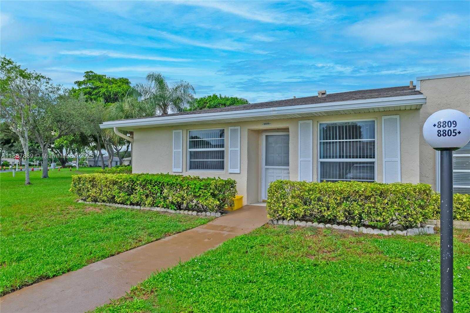 Small Image of 8809 BELLE AIRE DR #8809, Boca Raton Number 3