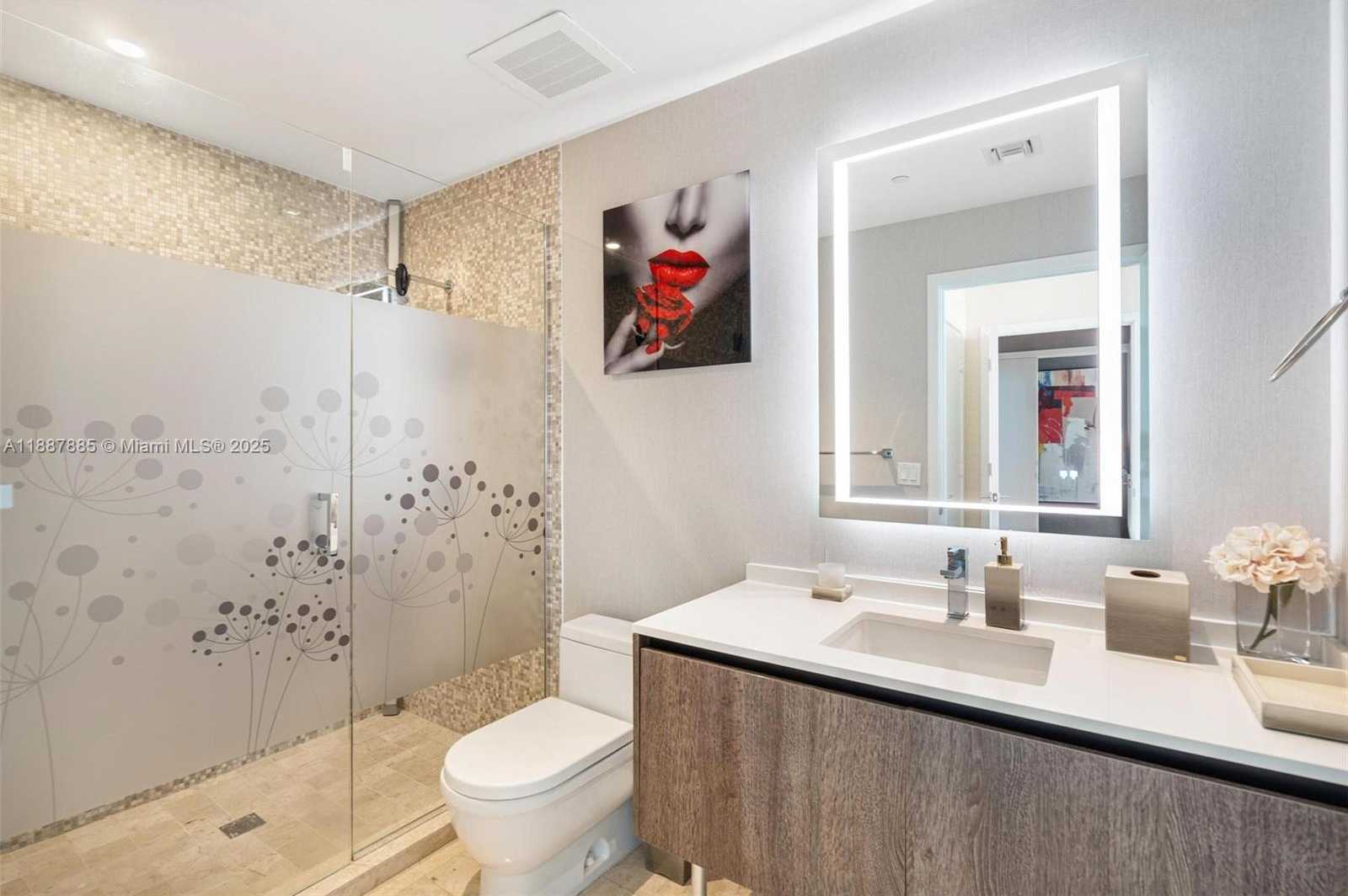 Small Image of 88 SOUTH WEST 7TH ST #3801, Miami Number 33