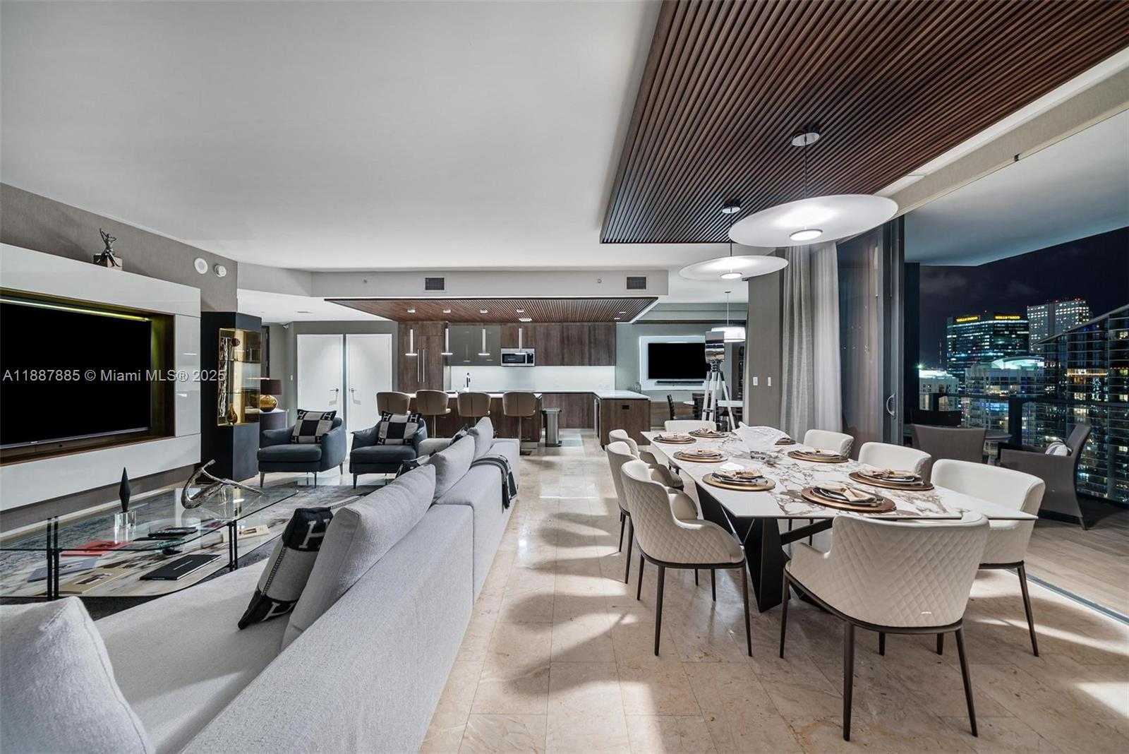 Small Image of 88 SOUTH WEST 7TH ST #3801, Miami Number 46