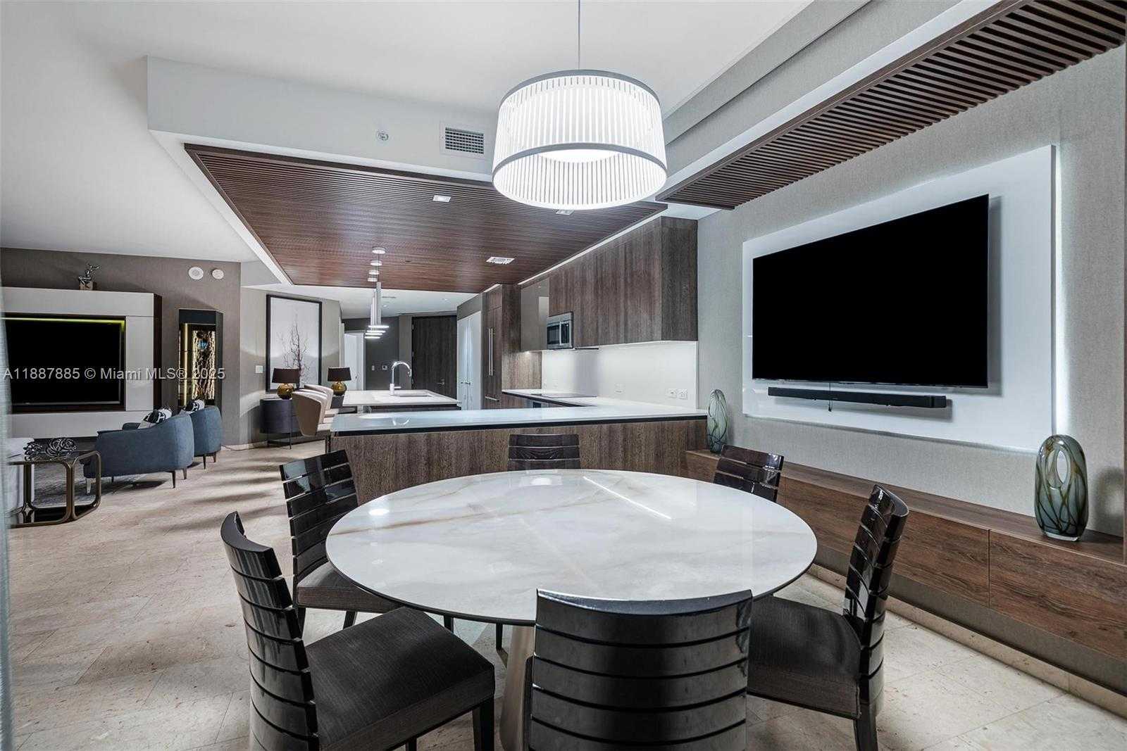 Small Image of 88 SOUTH WEST 7TH ST #3801, Miami Number 50