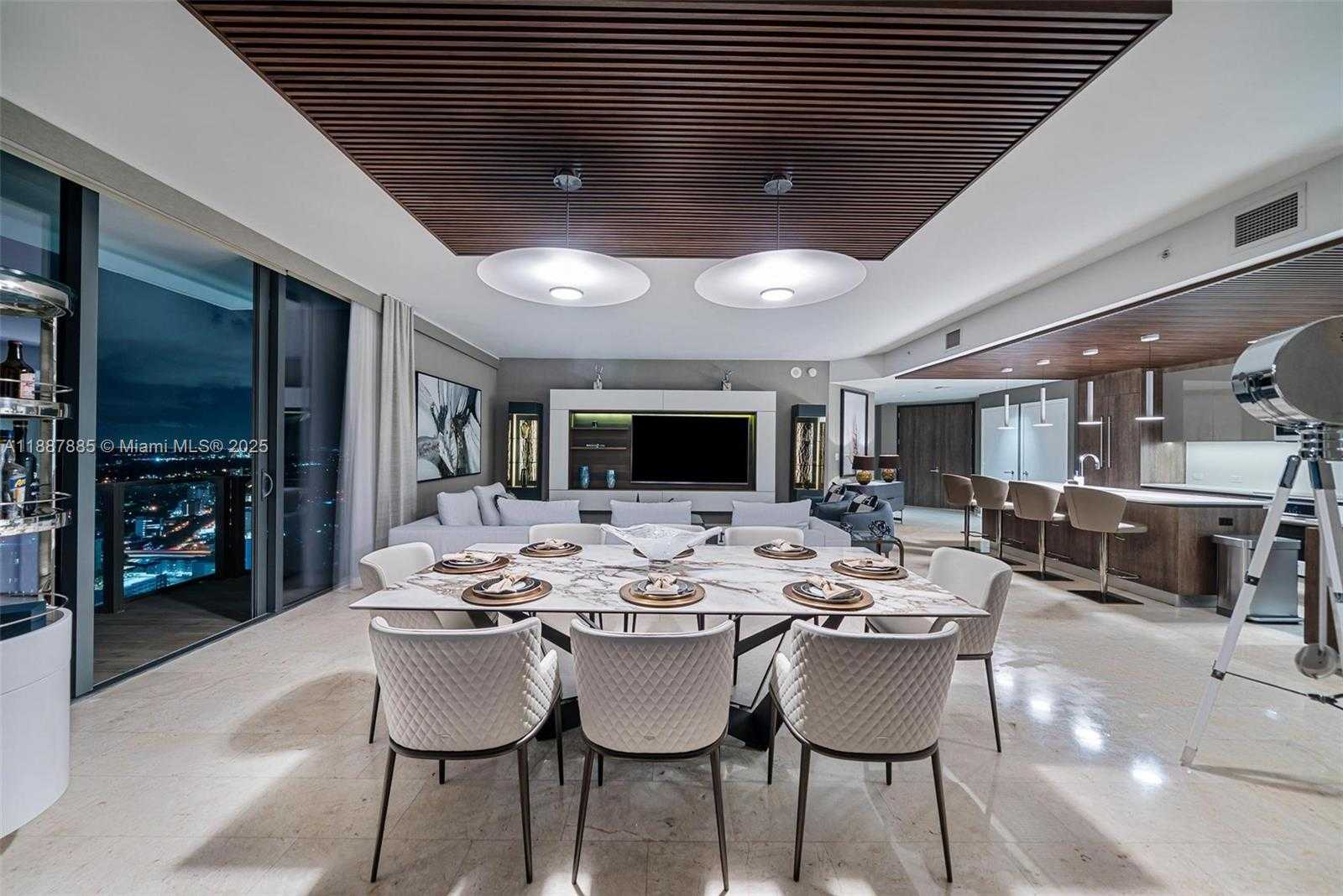 Small Image of 88 SOUTH WEST 7TH ST #3801, Miami Number 51
