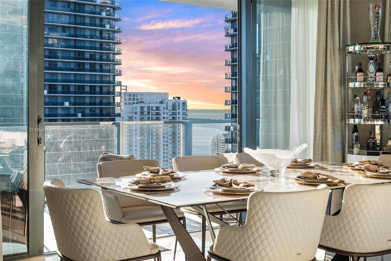 Small Image of 88 SOUTH WEST 7TH ST #3801, Miami Number 7