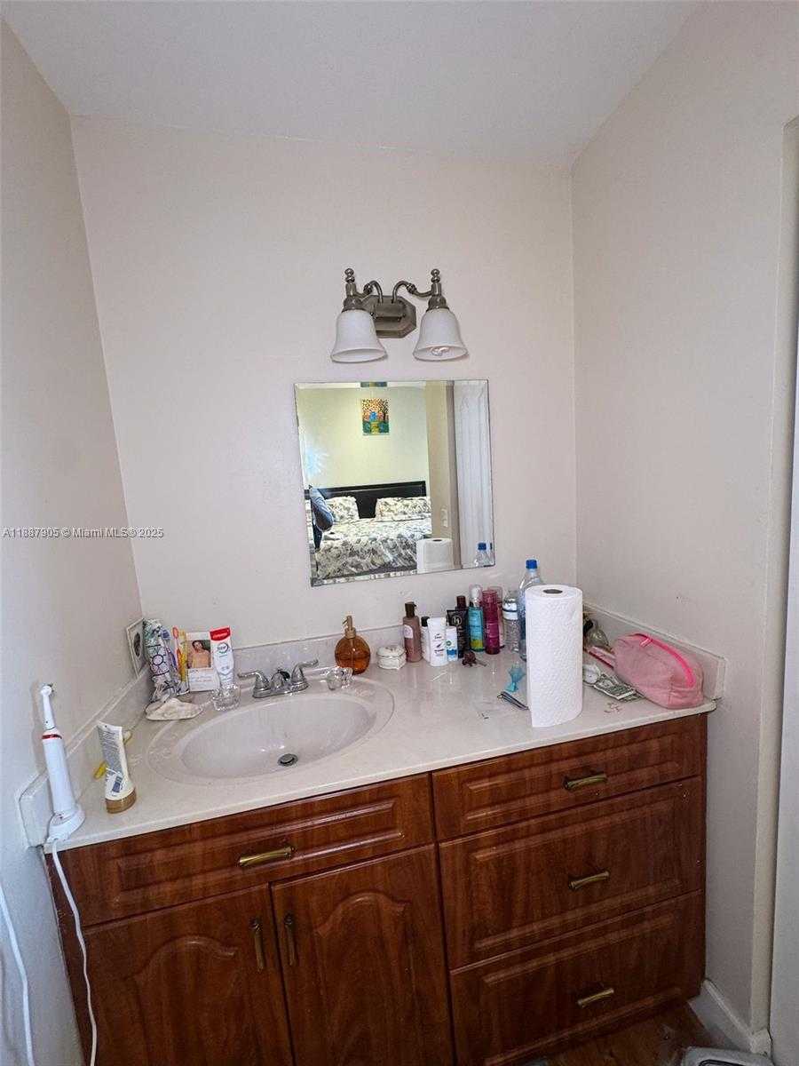 Small Image of 9204 NORTH WEST 49TH PL, Sunrise Number 18