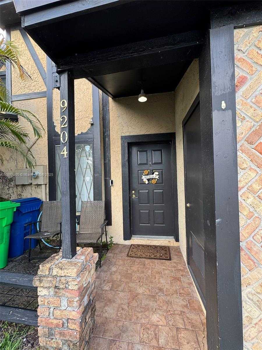 Small Image of 9204 NORTH WEST 49TH PL, Sunrise Number 2