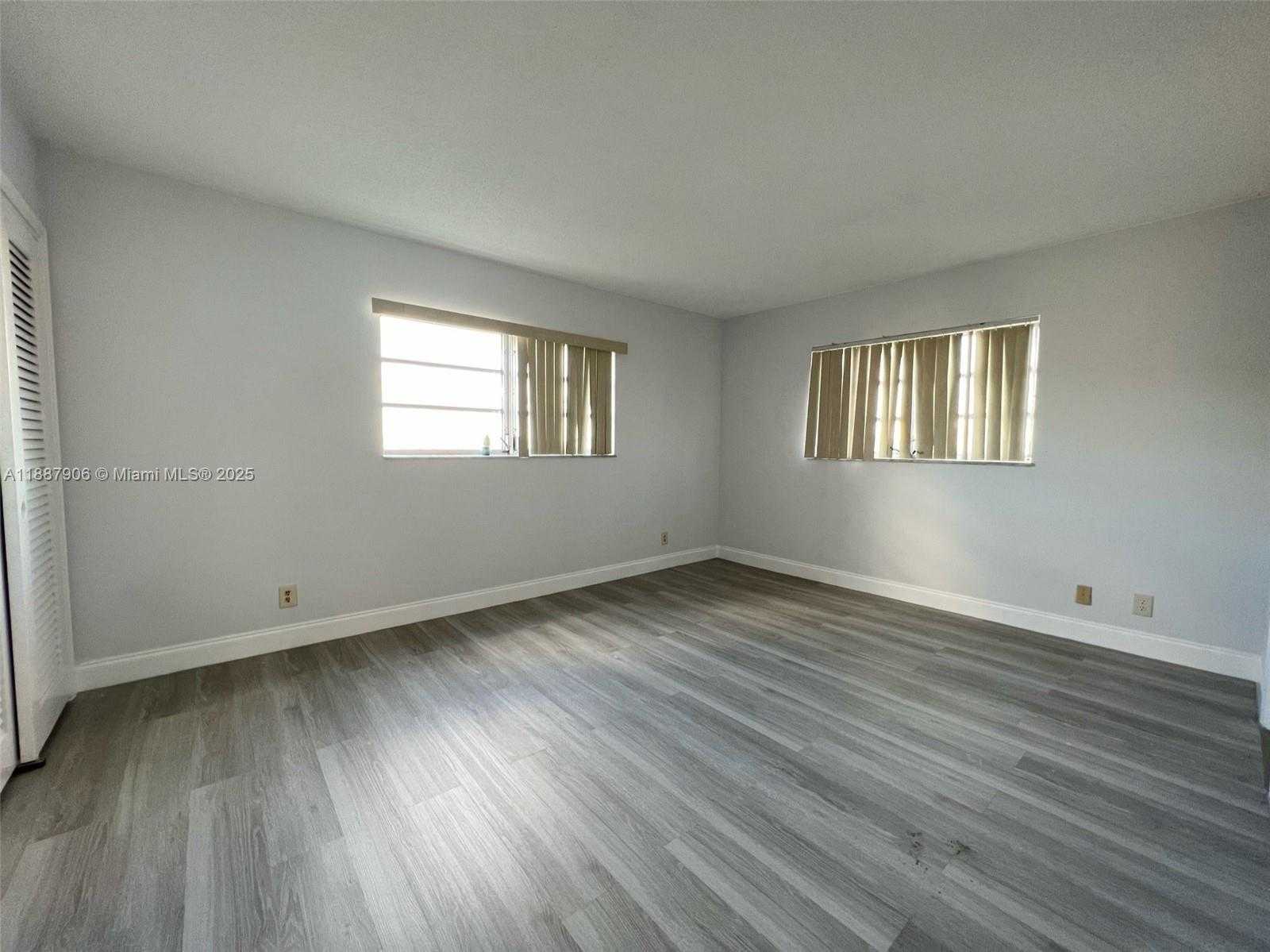 Small Image of 301 NORTH EAST 14TH AVE #608, Hallandale Beach Number 14