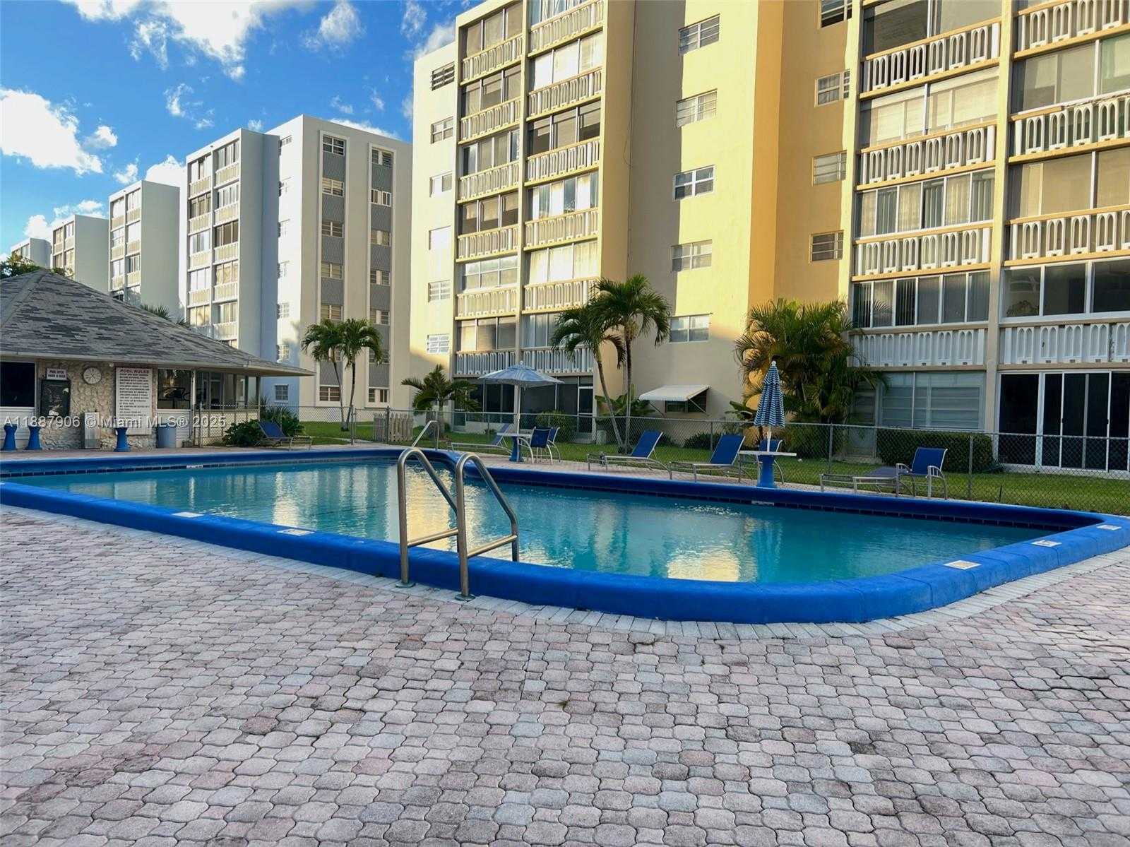 Small Image of 301 NORTH EAST 14TH AVE #608, Hallandale Beach Number 18