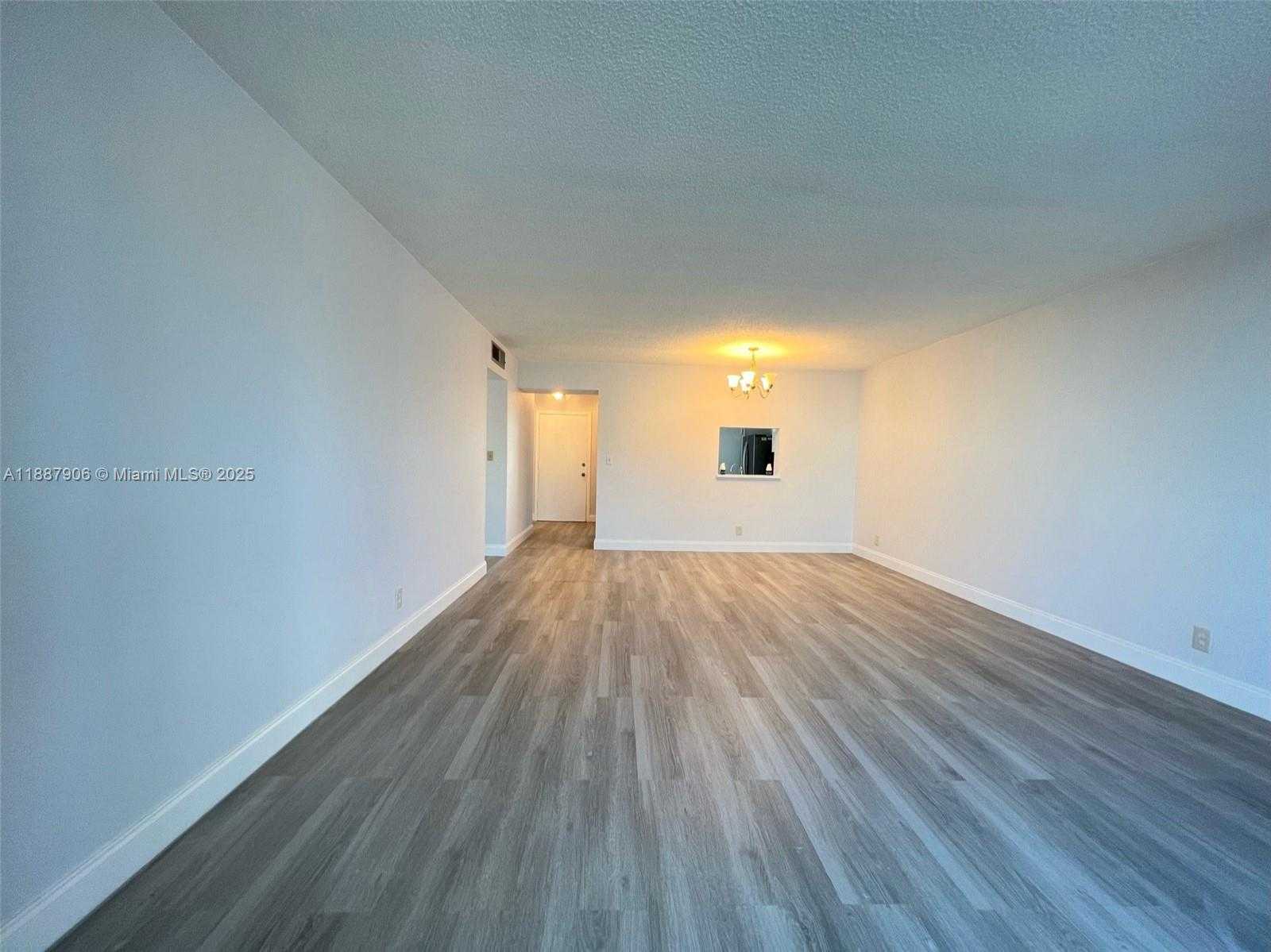 Small Image of 301 NORTH EAST 14TH AVE #608, Hallandale Beach Number 7