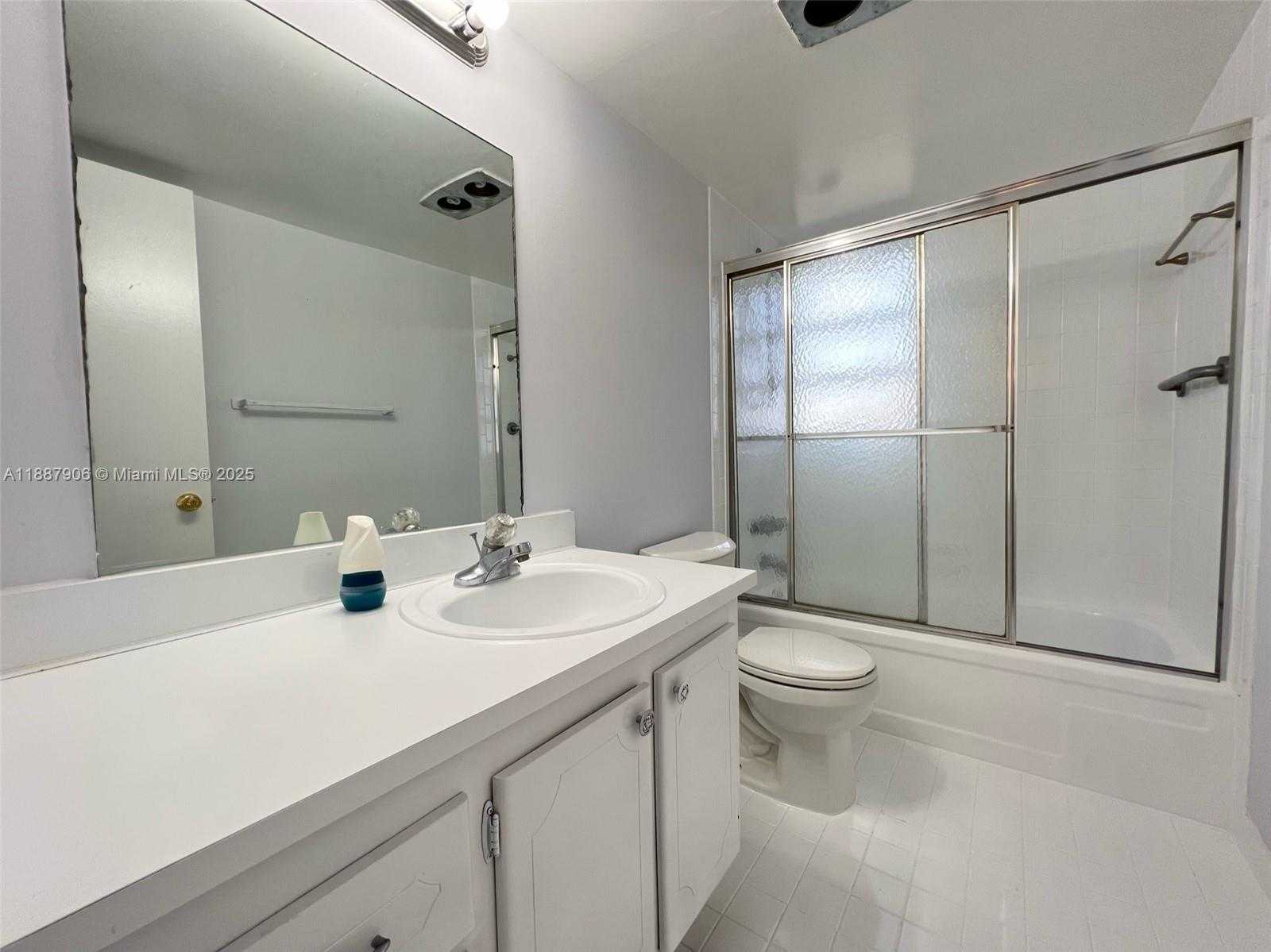 Small Image of 301 NORTH EAST 14TH AVE #608, Hallandale Beach Number 9